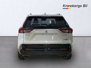 Suzuki Across bild 5