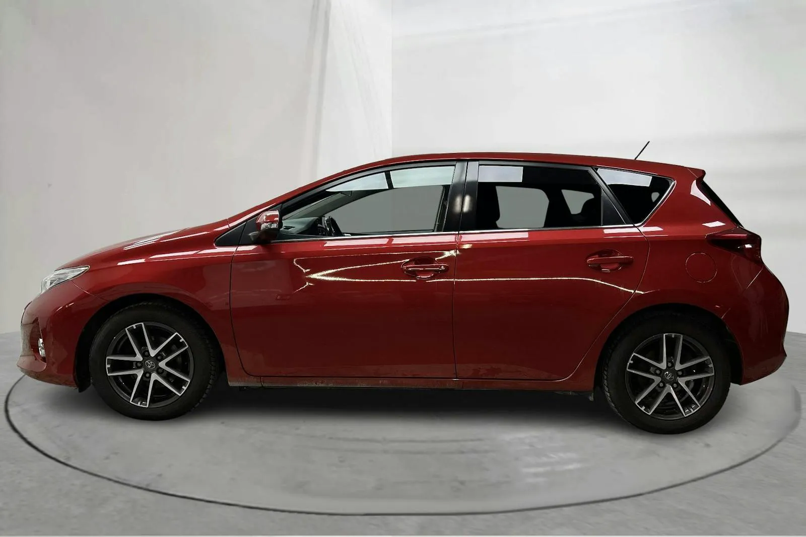 Toyota Auris bild 2