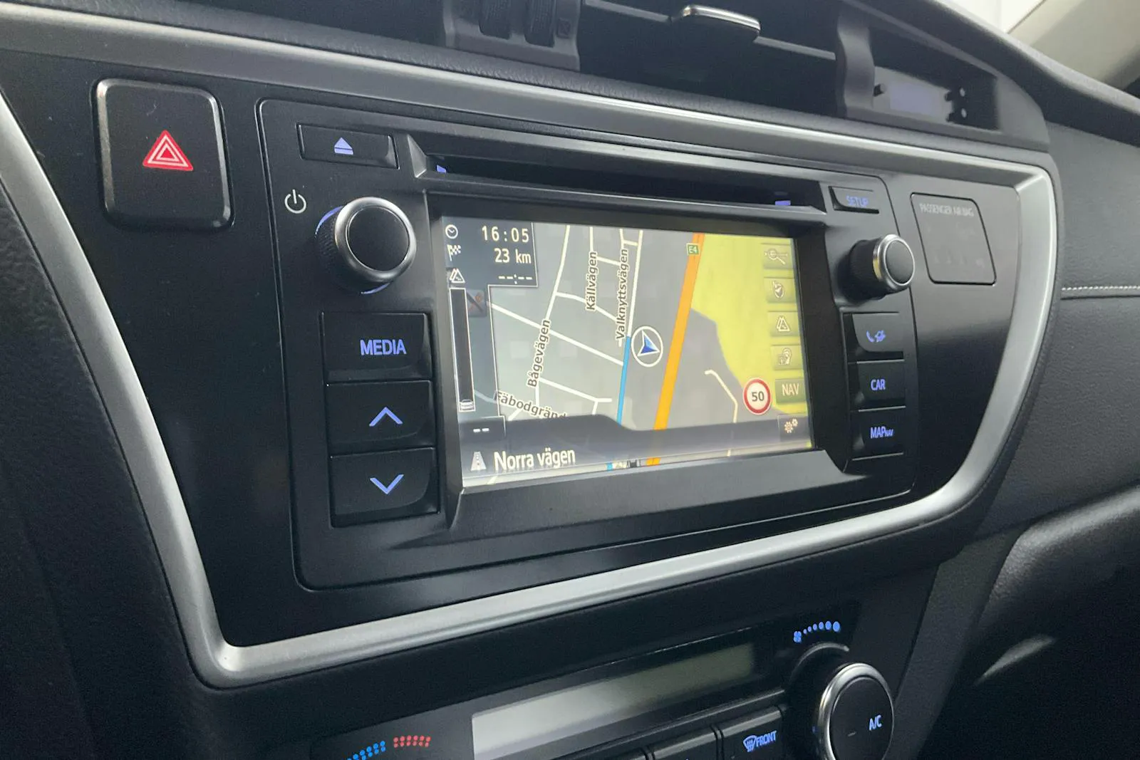 Toyota Auris bild 11