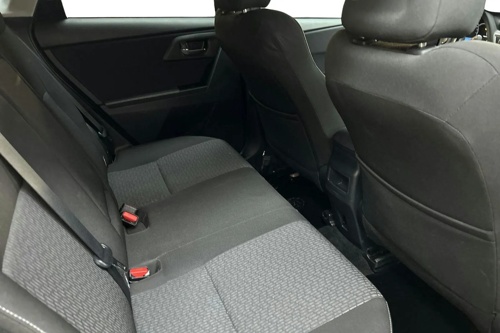 Toyota Auris bild 8