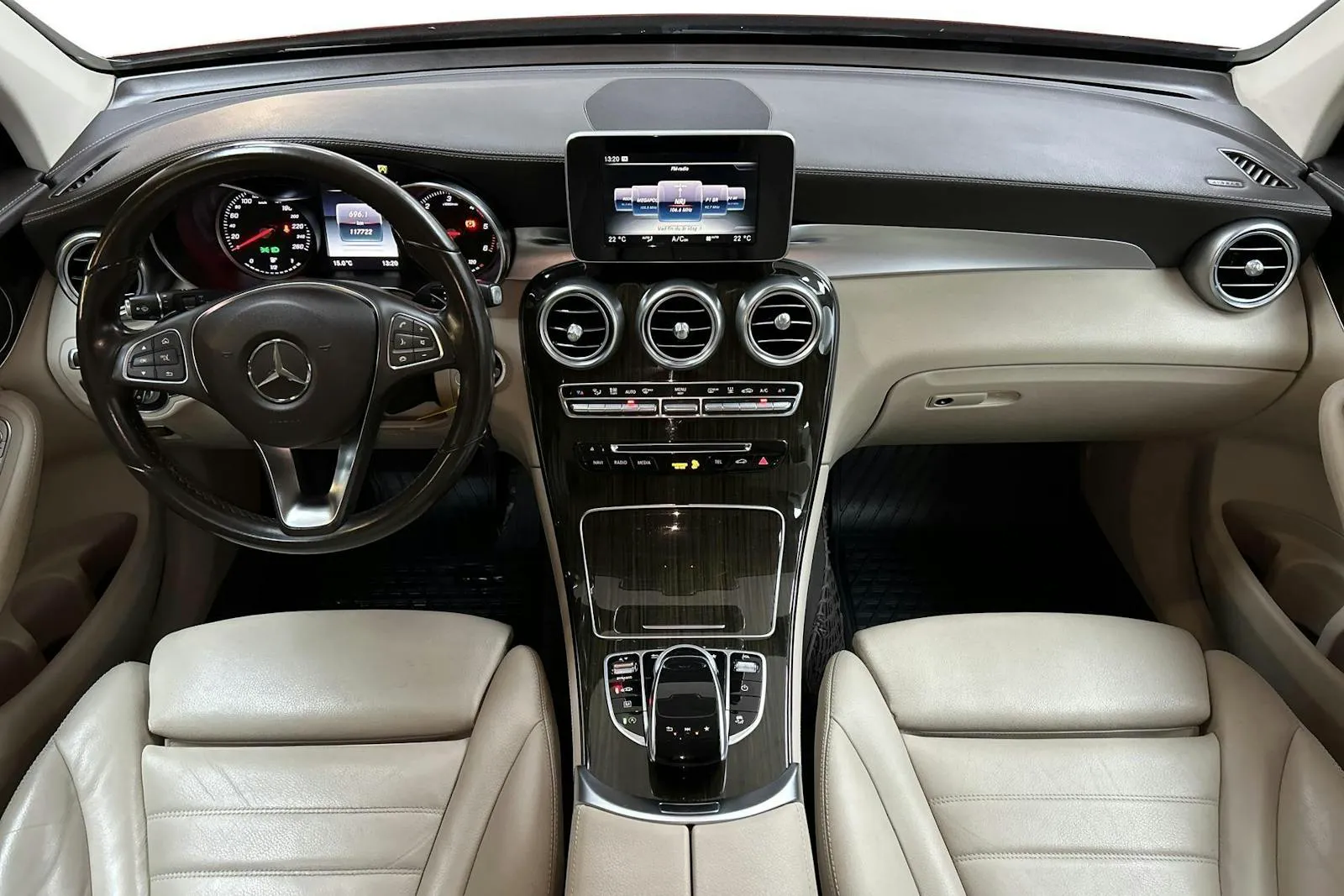 Mercedes GLC220 bild 6