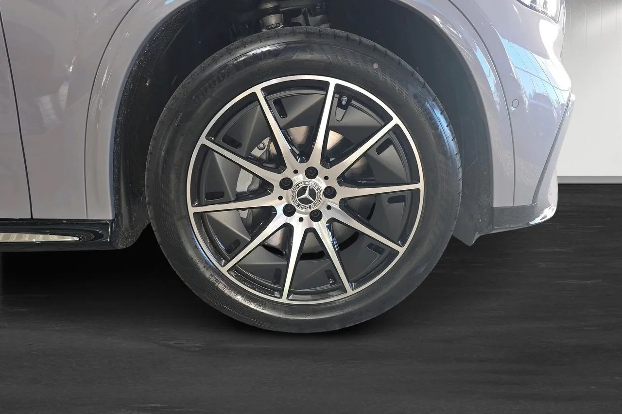 Mercedes GLC300 bild 5