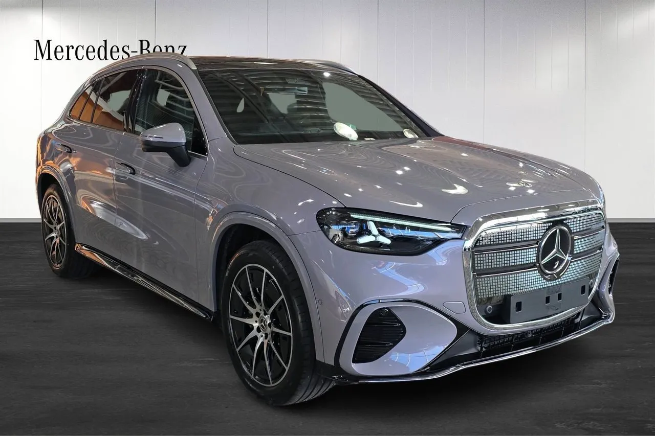 Mercedes GLC300 bild 2