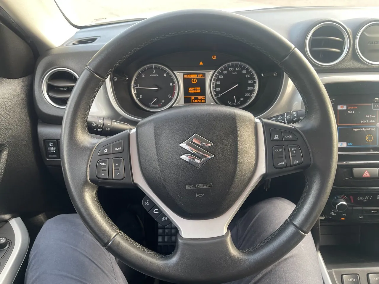 Suzuki Vitara bild 18