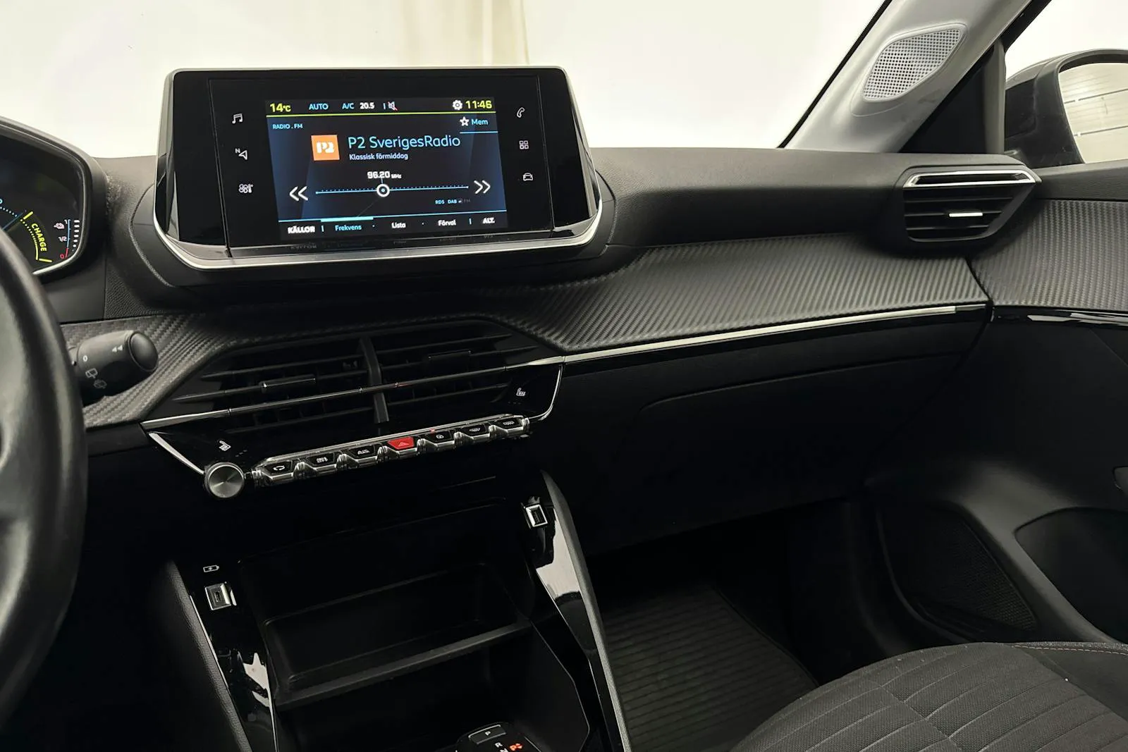 Peugeot 208 bild 12
