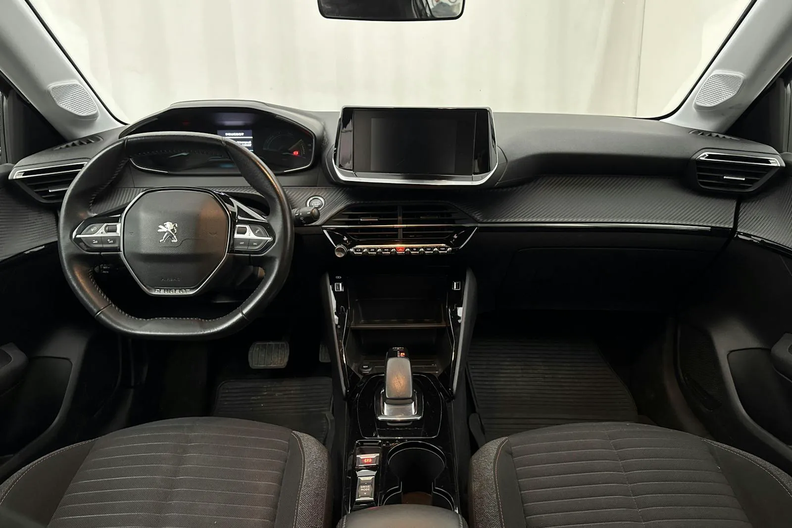 Peugeot 208 bild 6