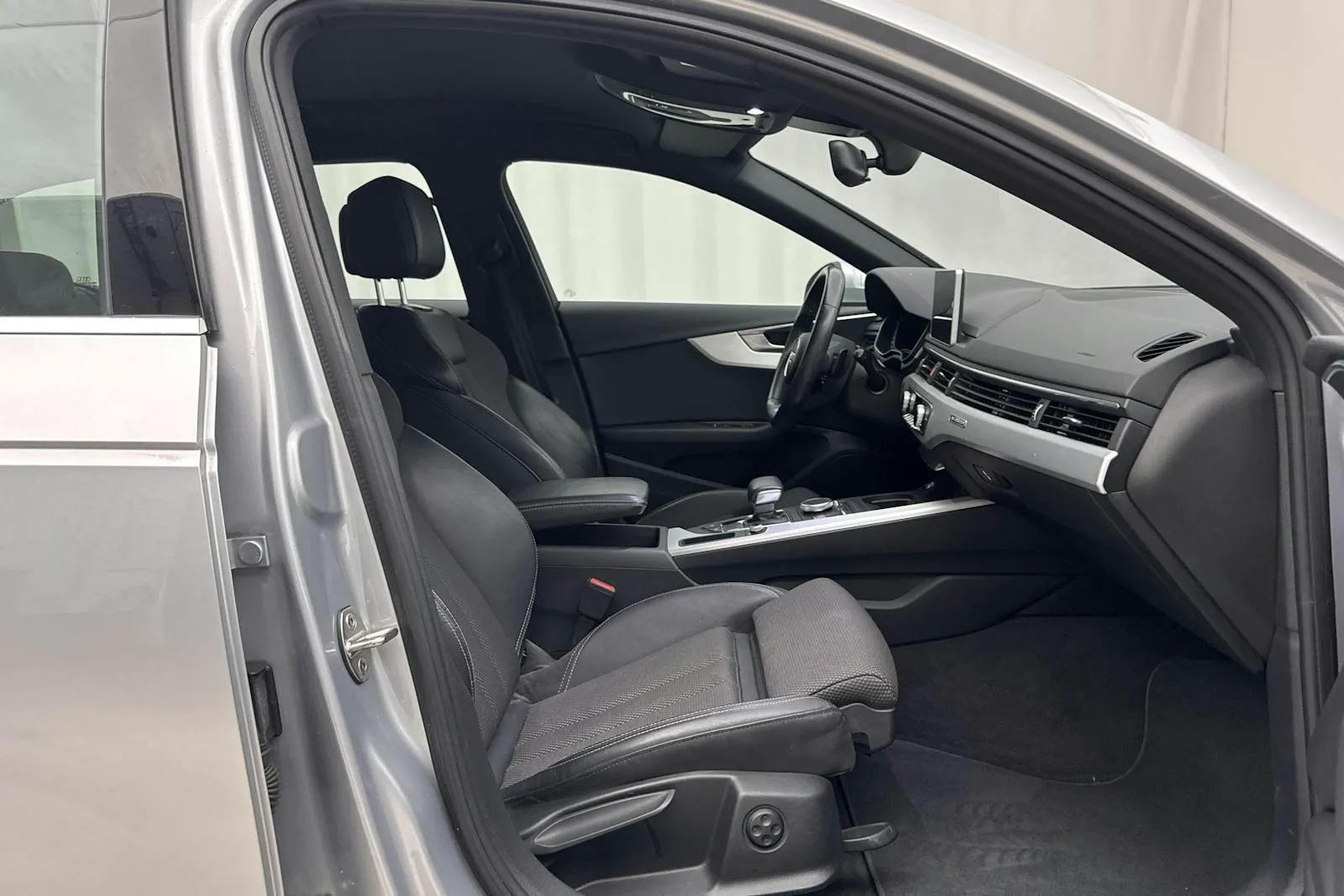 Audi A4 bild 7
