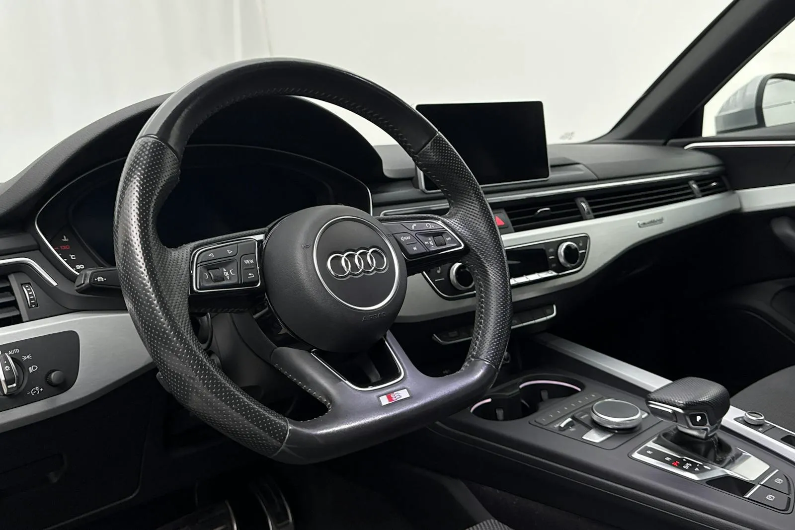 Audi A4 bild 17