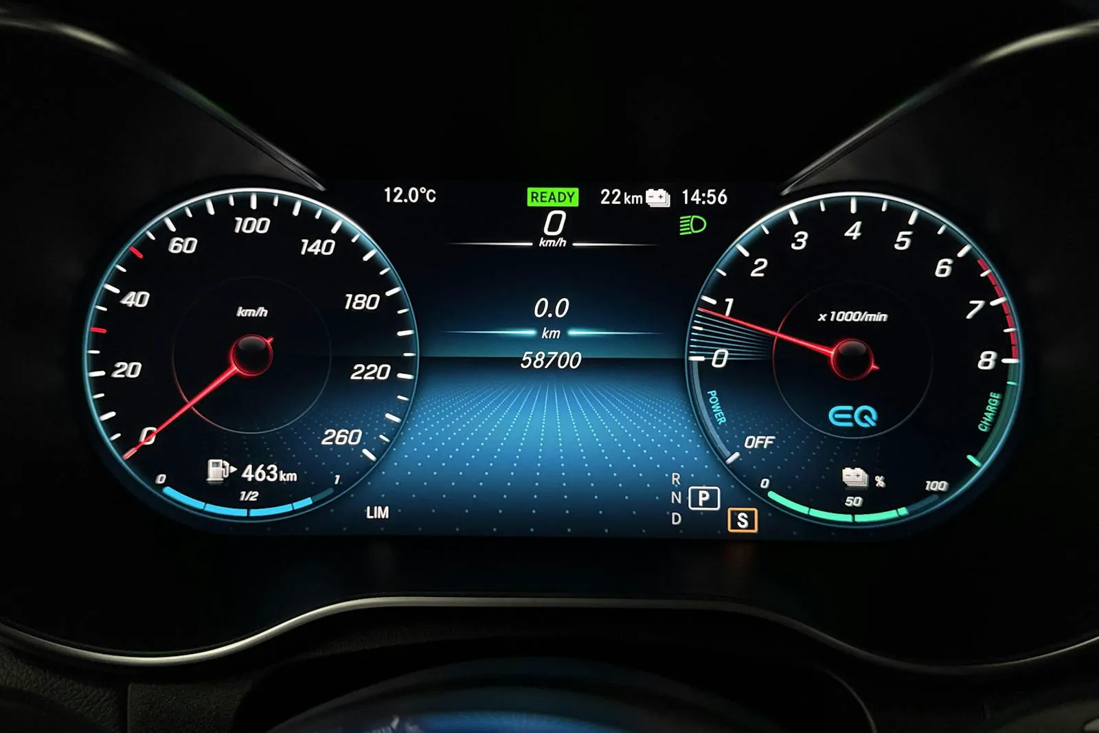 Mercedes GLC300 bild 10