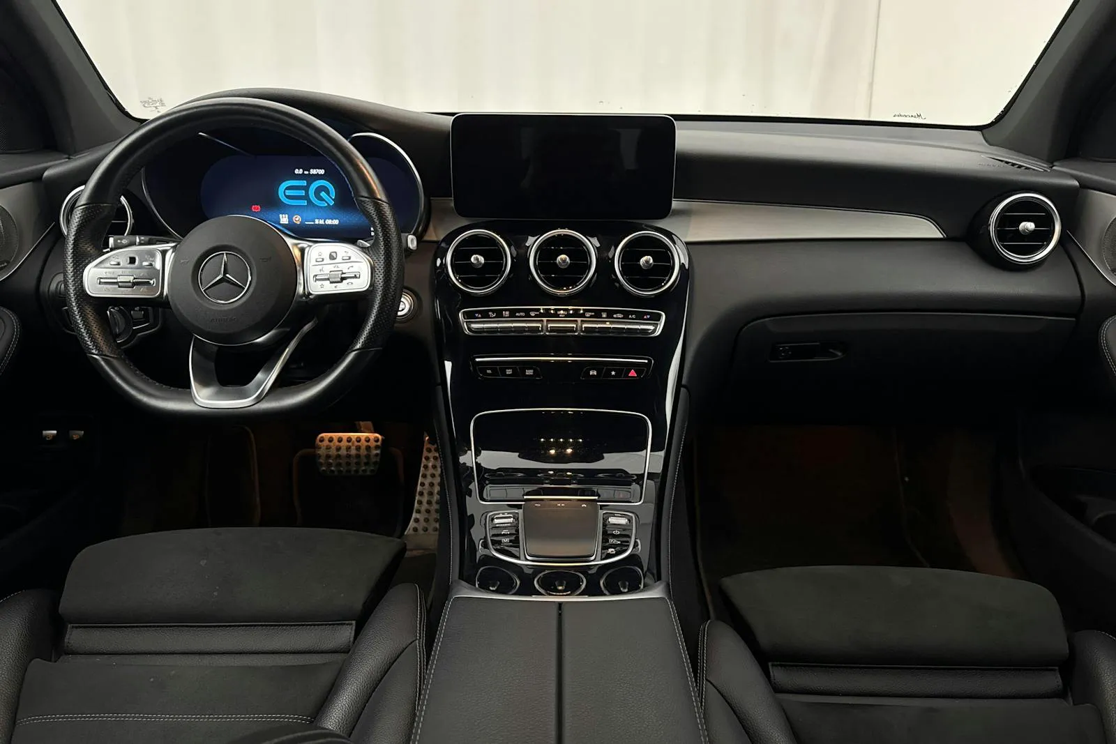 Mercedes GLC300 bild 6