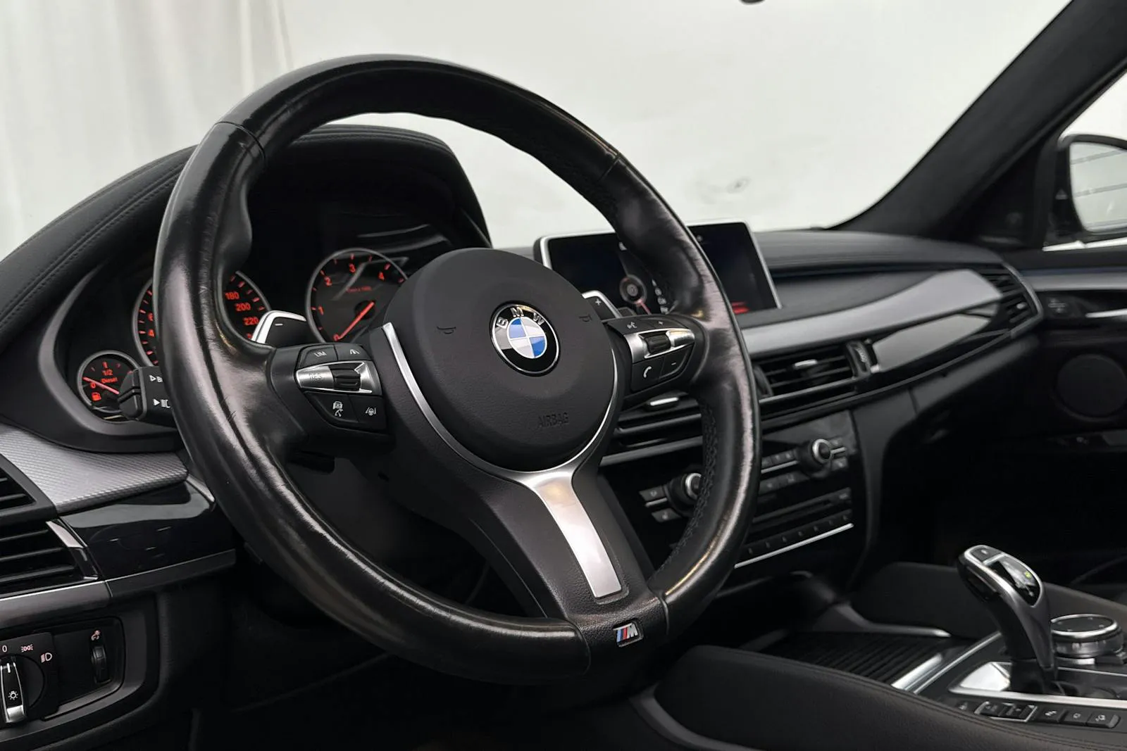 BMW X6 bild 19