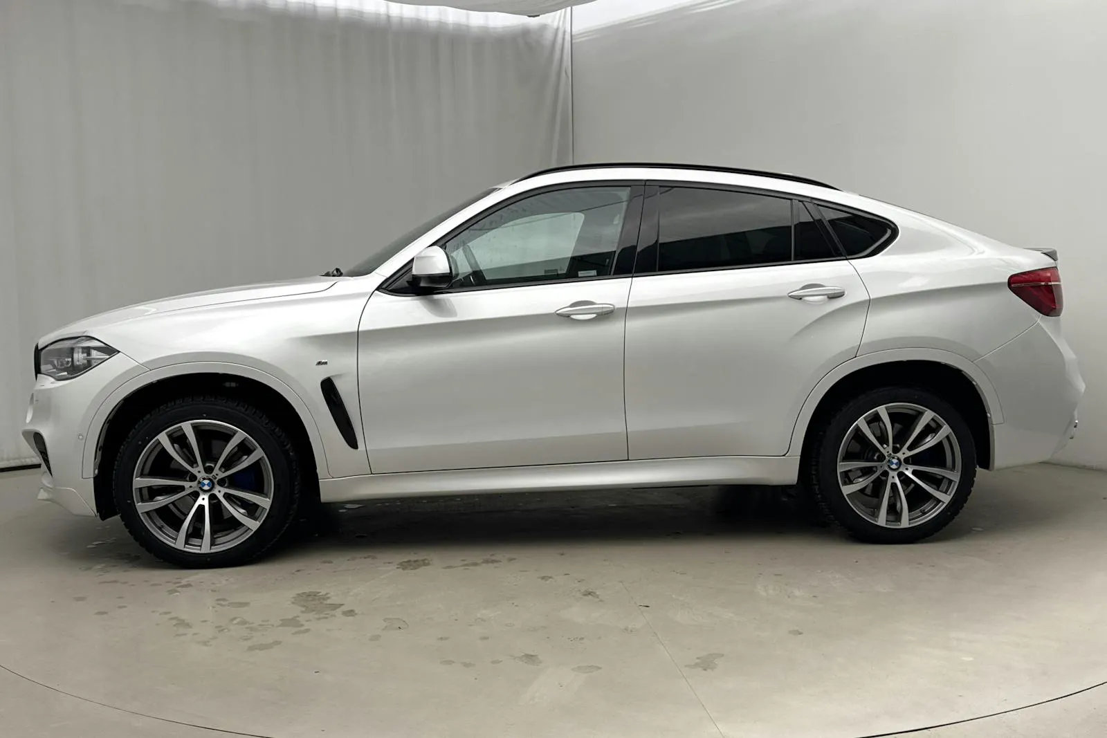 BMW X6 bild 2