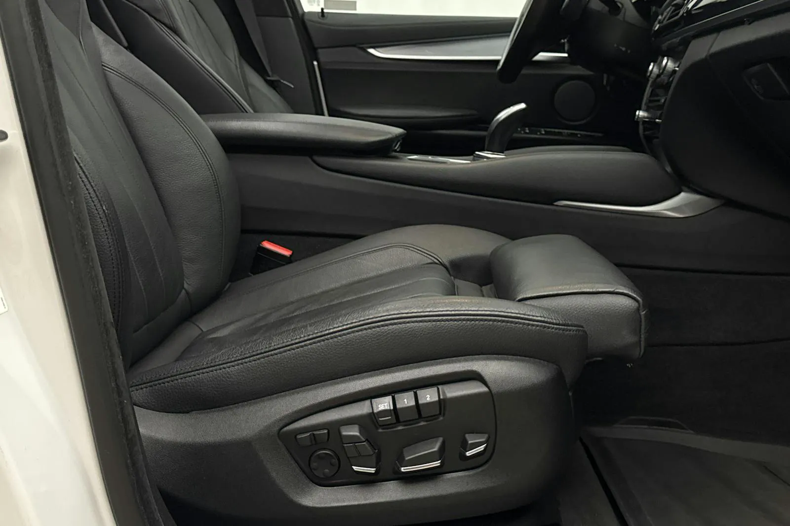 BMW X6 bild 22