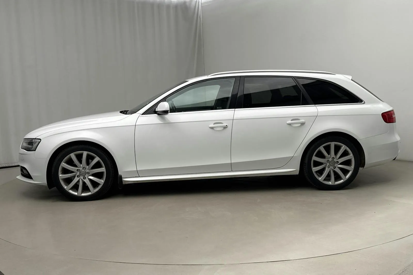 Audi A4 bild 2