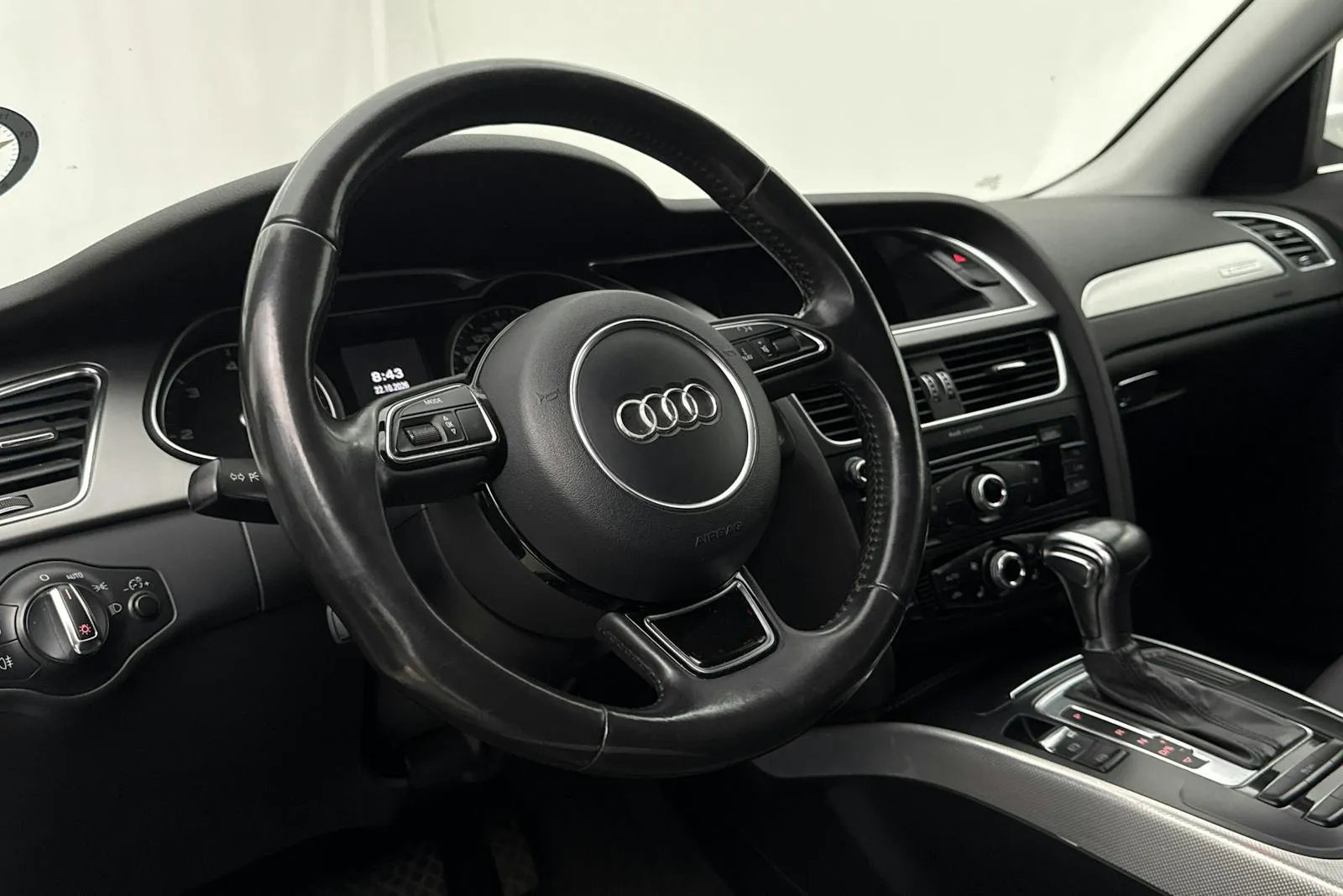 Audi A4 bild 13