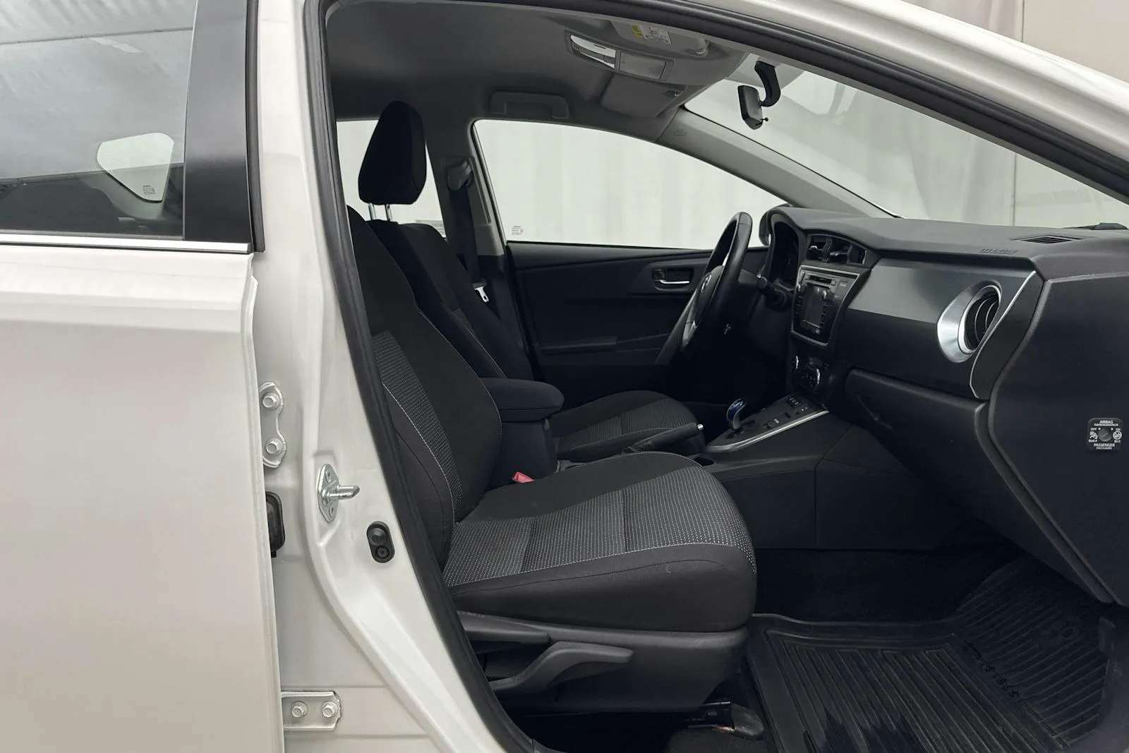 Toyota Auris bild 7