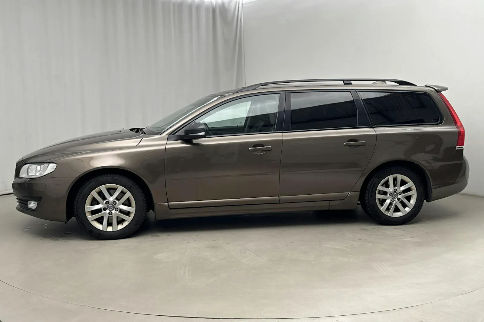 Volvo V70 bild 2