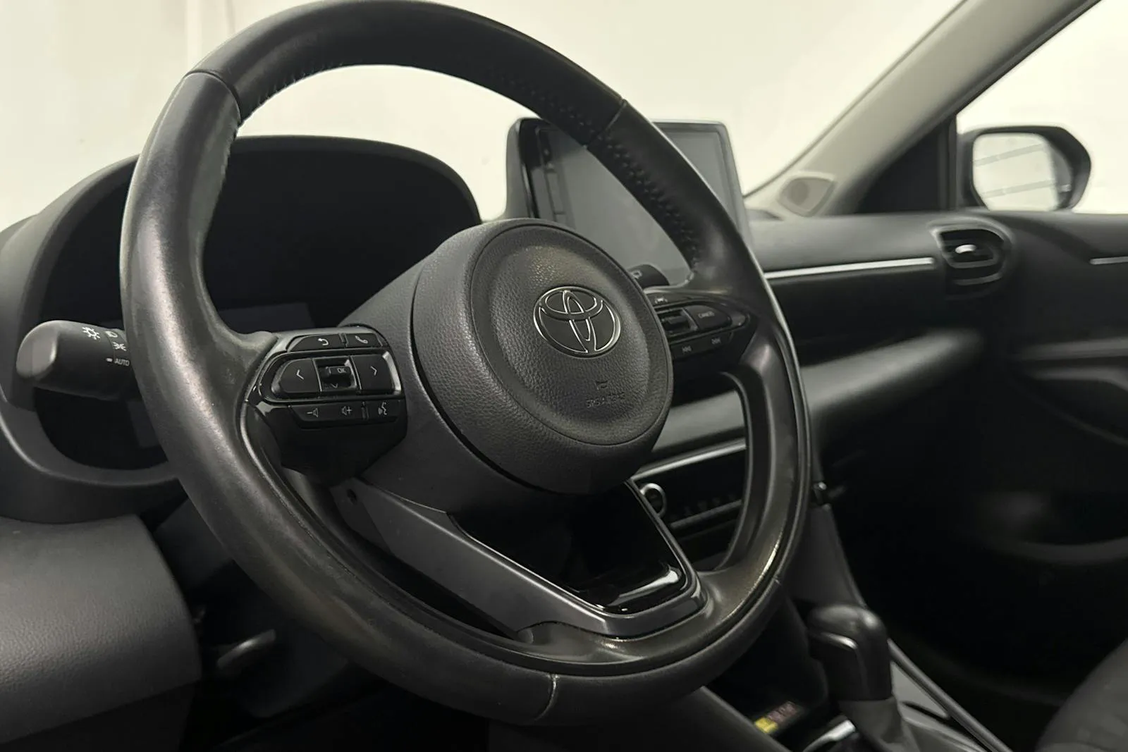 Toyota Yaris bild 15