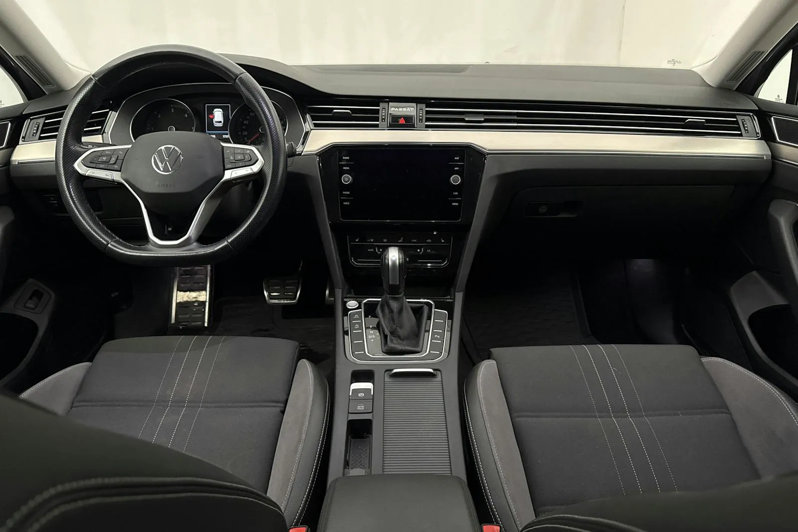 Volkswagen Passat bild 6