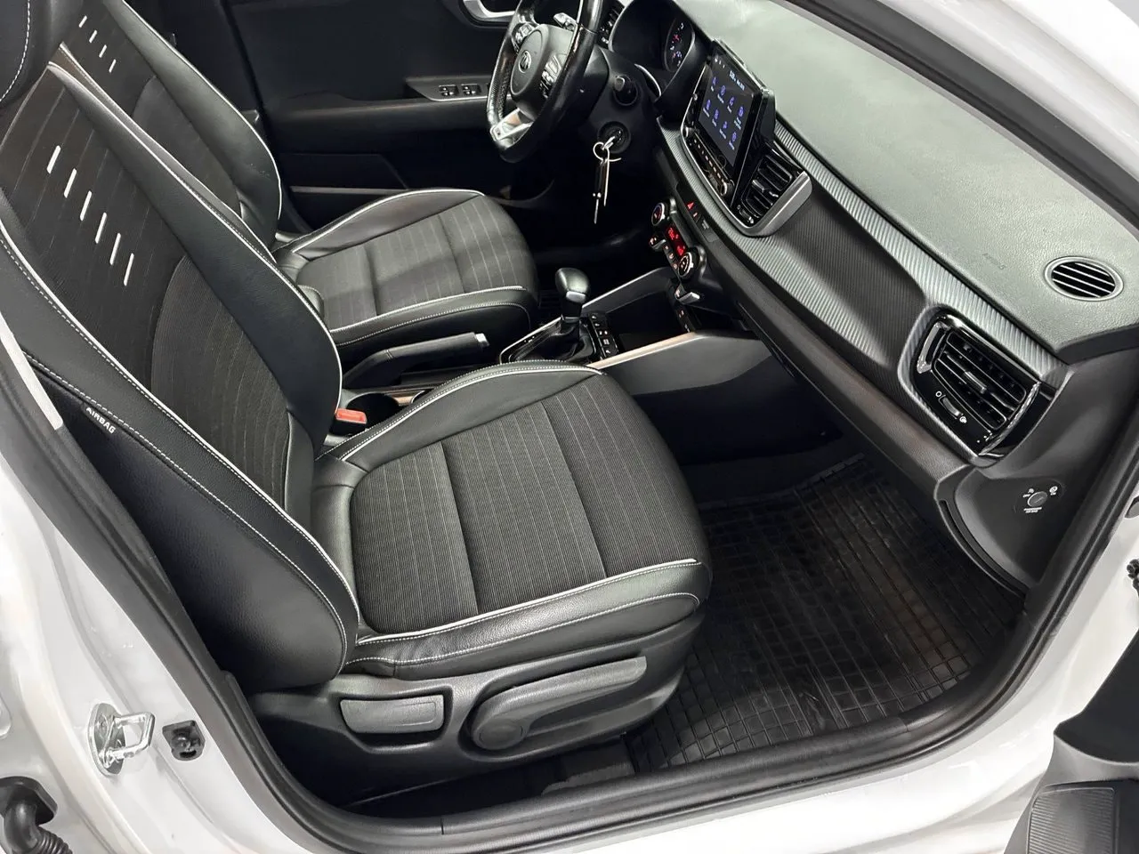 Kia Rio bild 24