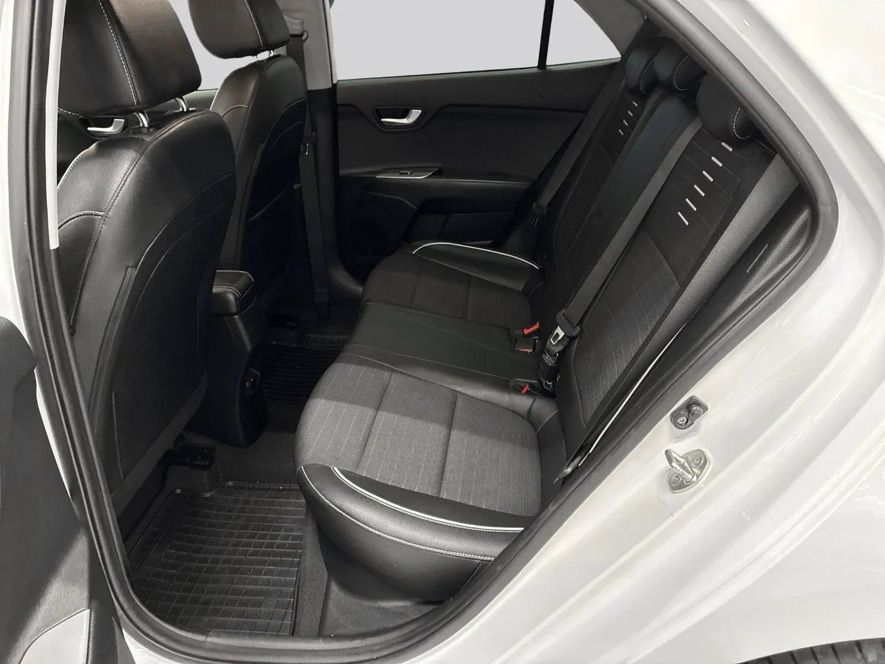 Kia Rio bild 9