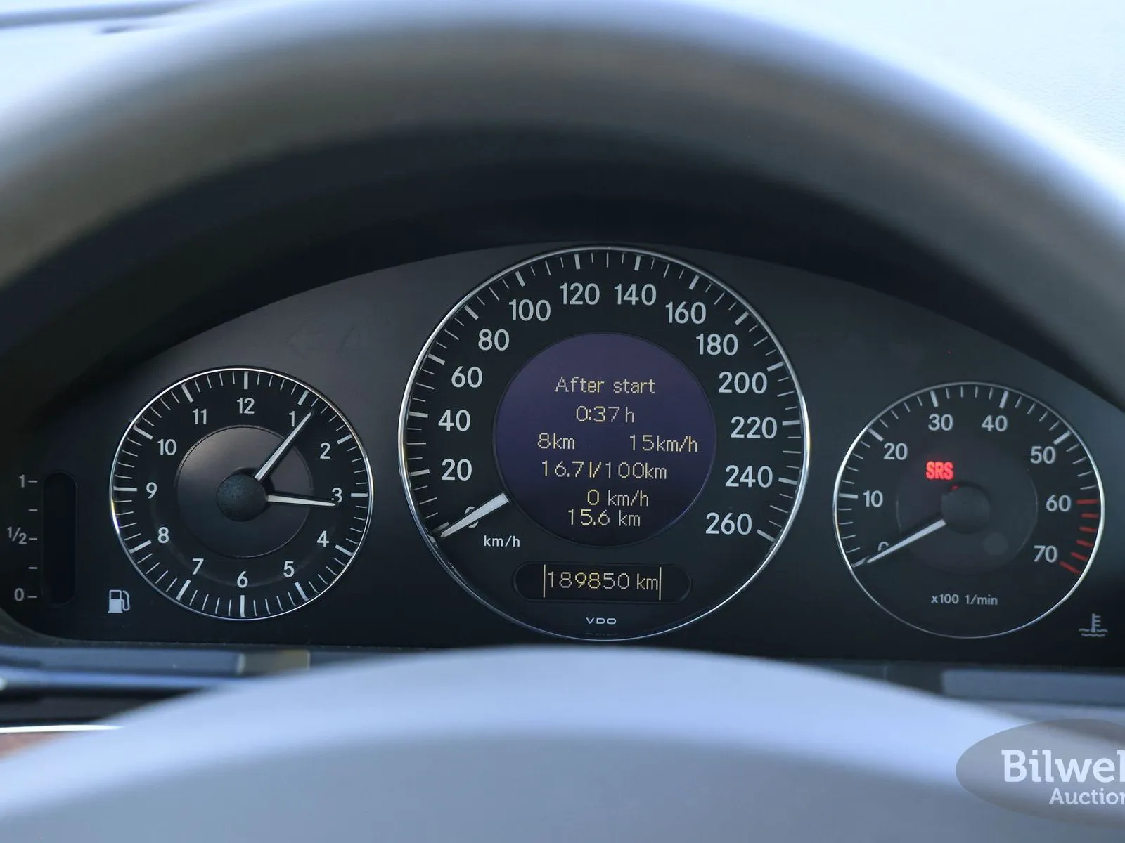 Mercedes E200 bild 38