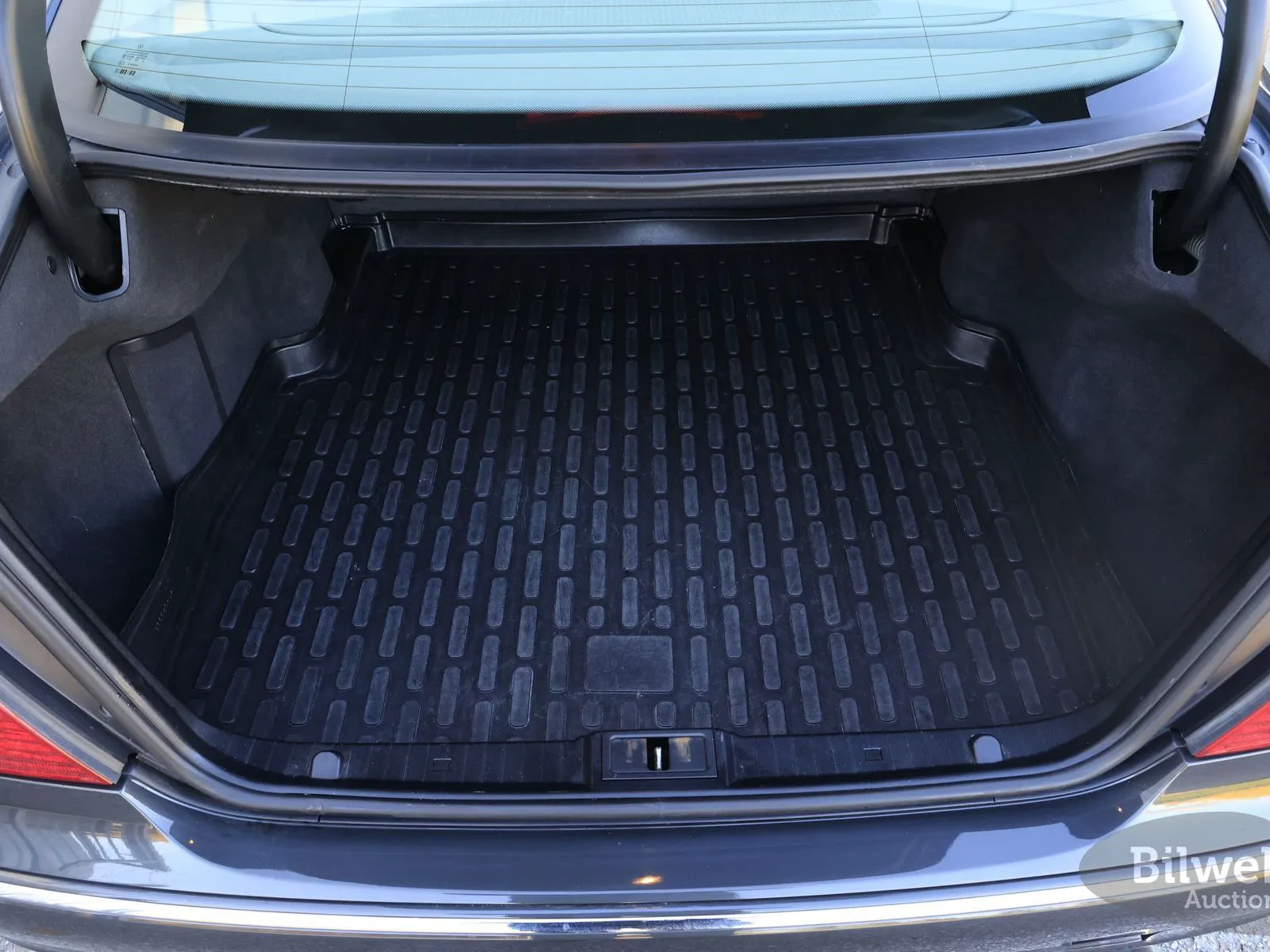 Mercedes E200 bild 28