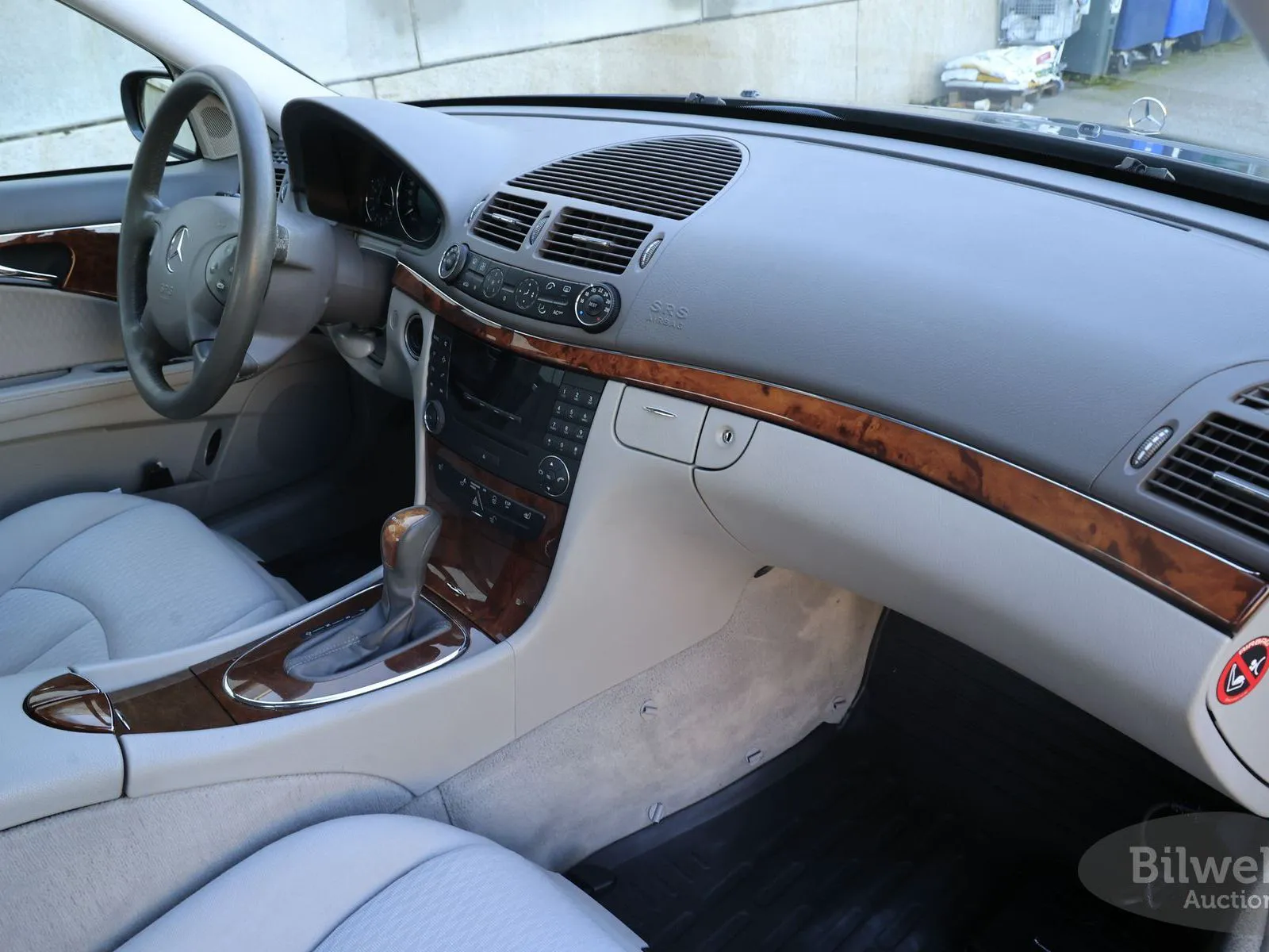 Mercedes E200 bild 34
