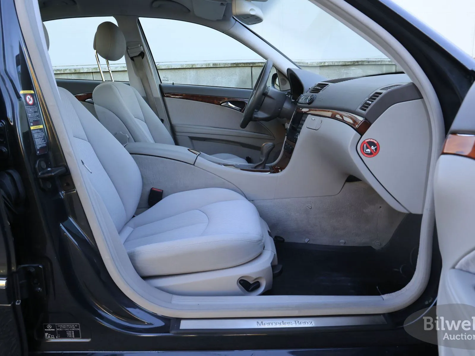 Mercedes E200 bild 33