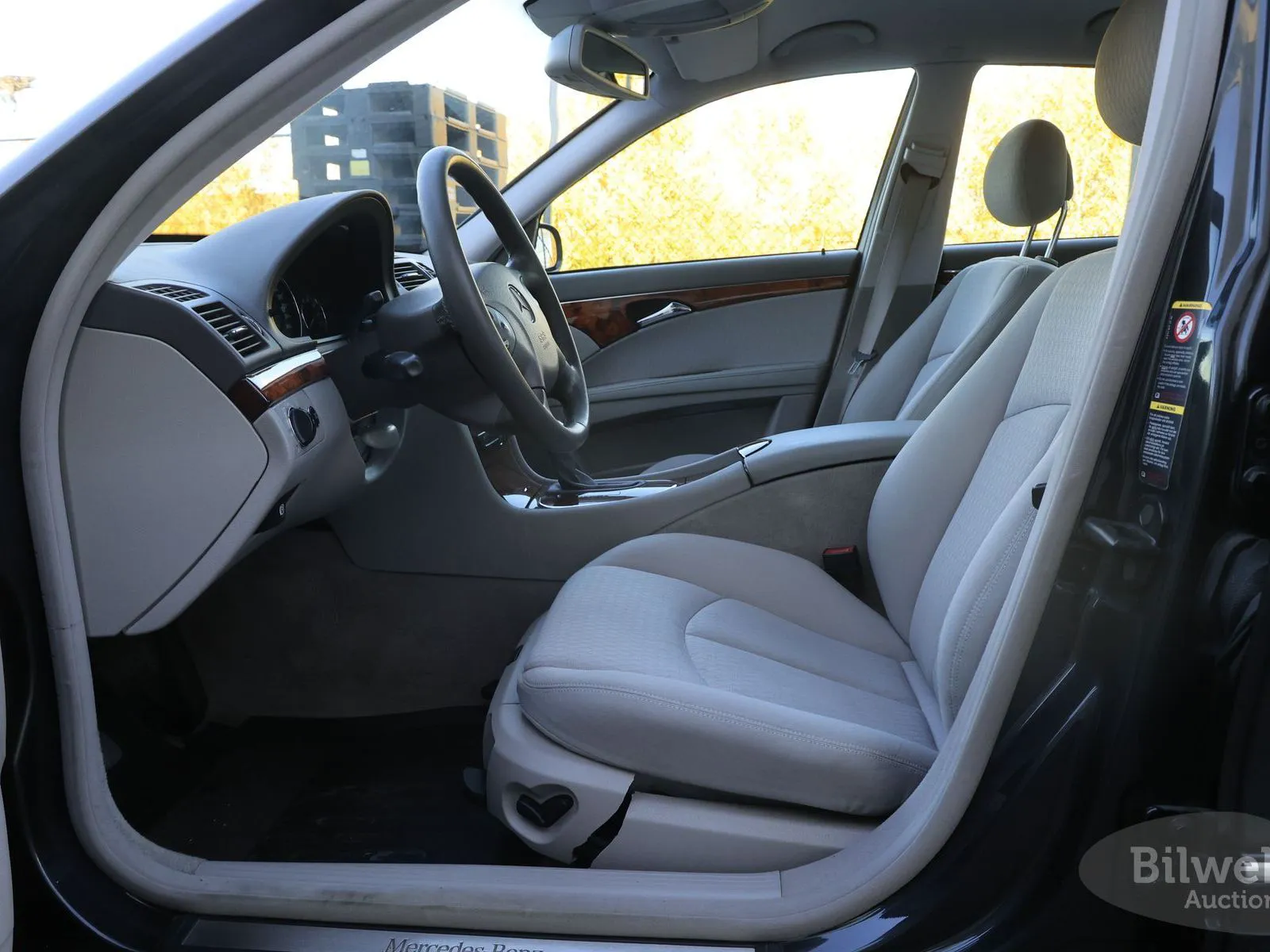 Mercedes E200 bild 36