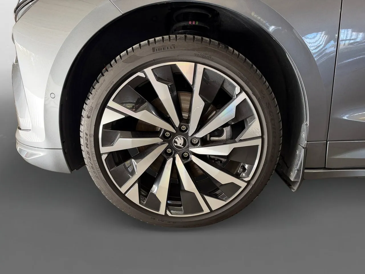 Skoda Enyaq bild 14