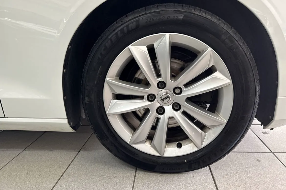 Volvo V60 bild 17