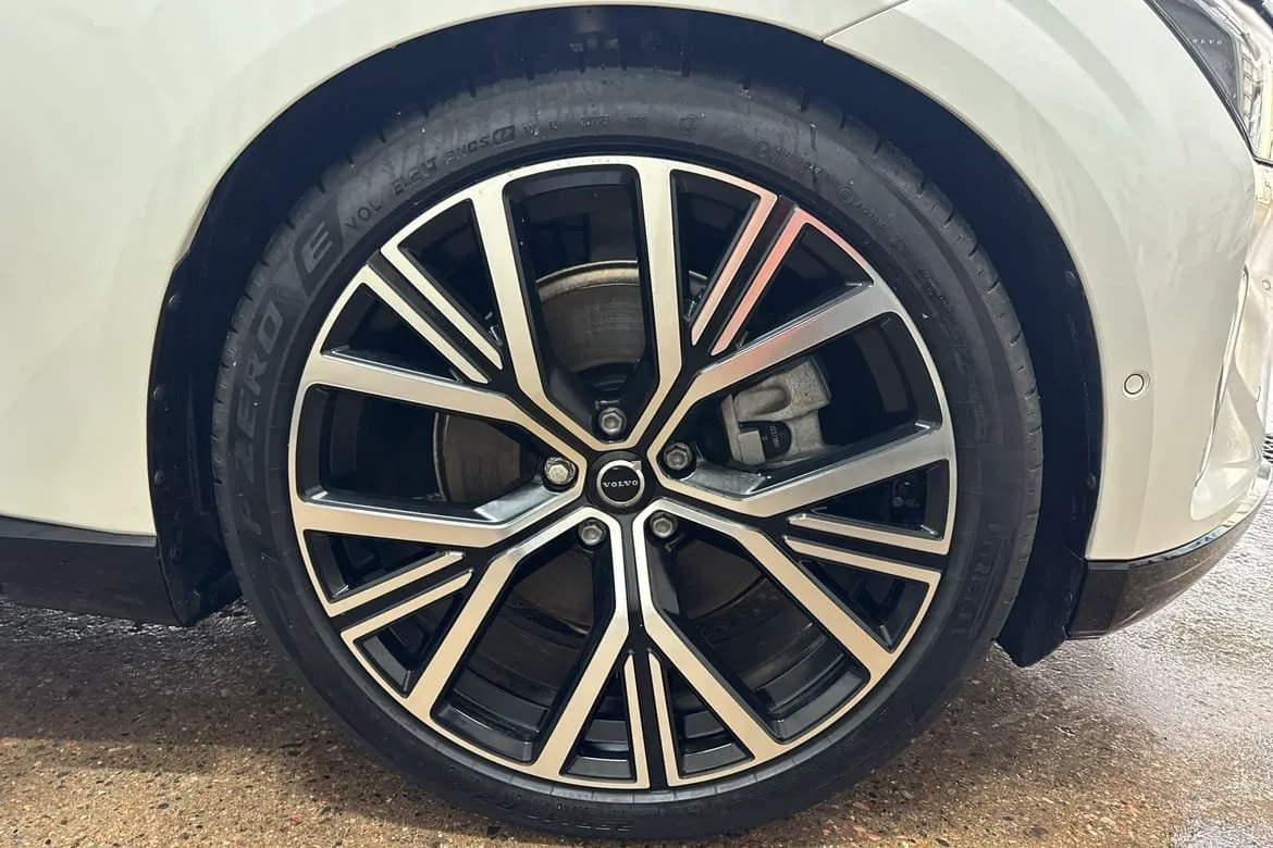 Volvo ES90 bild 18