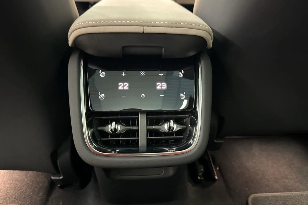 Volvo ES90 bild 21