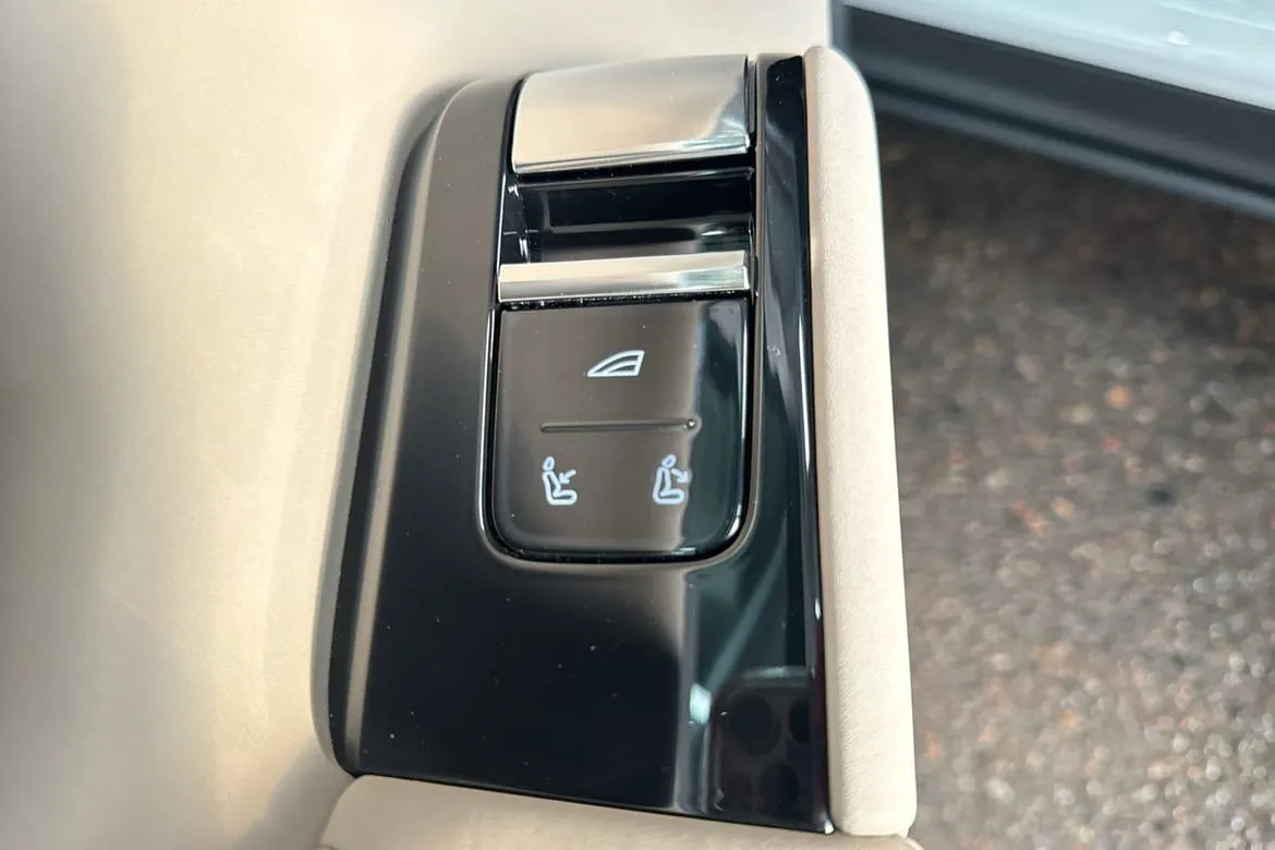 Volvo ES90 bild 23