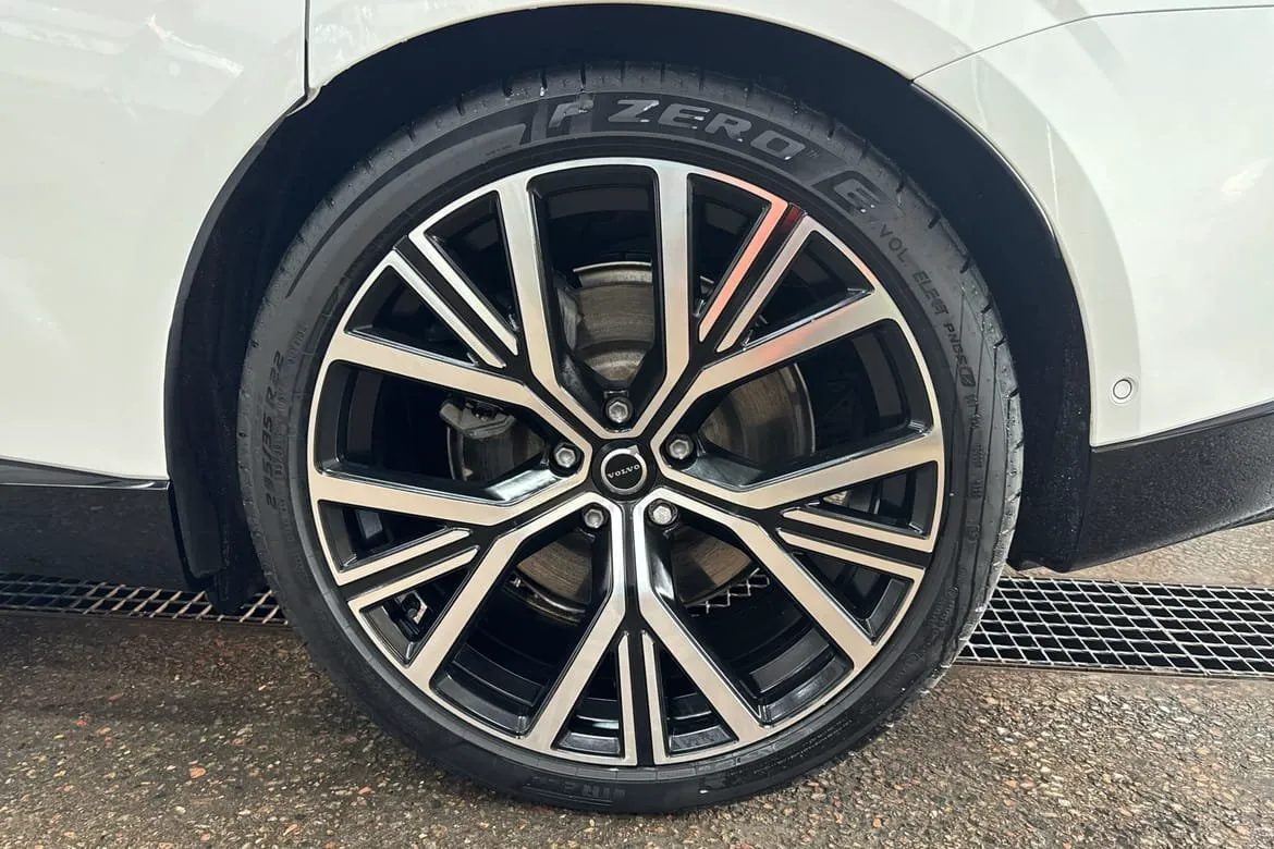 Volvo ES90 bild 20