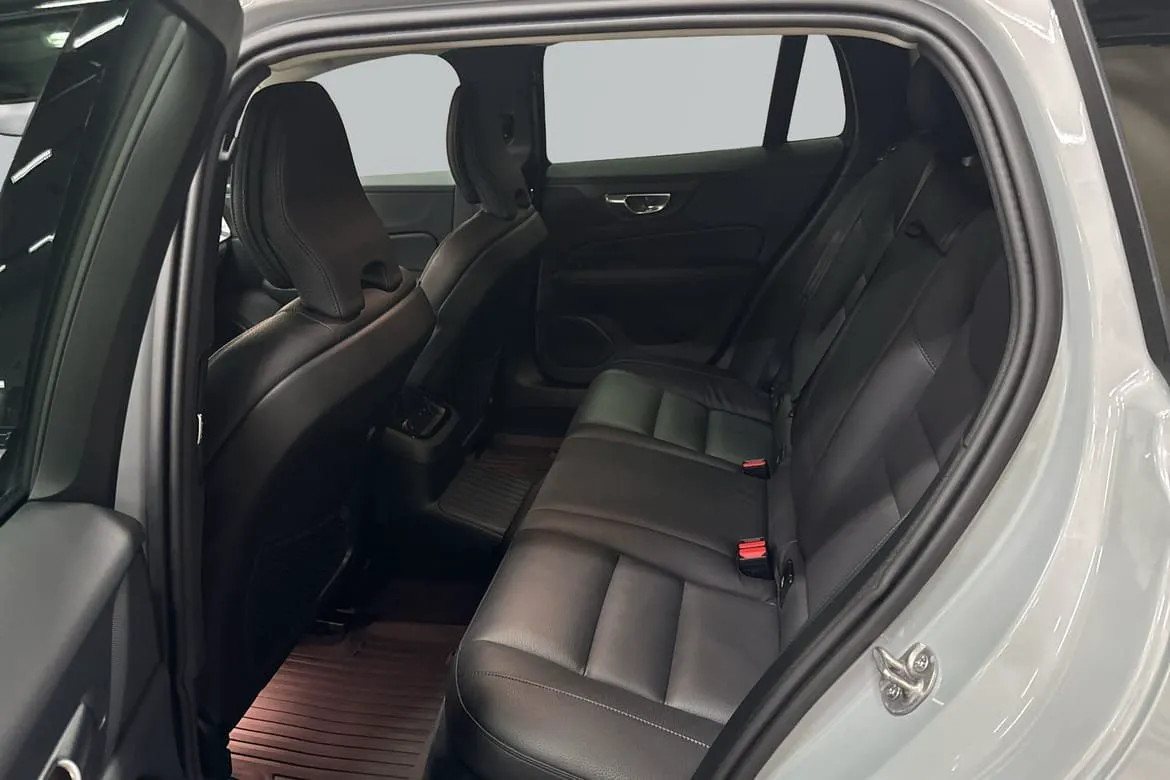 Volvo V60 bild 7