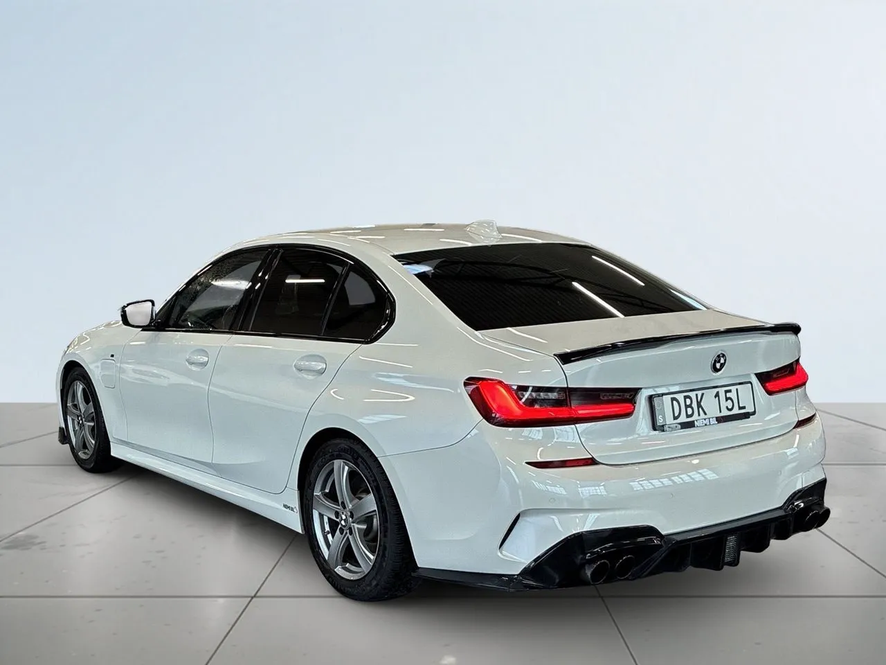 BMW 330 bild 5