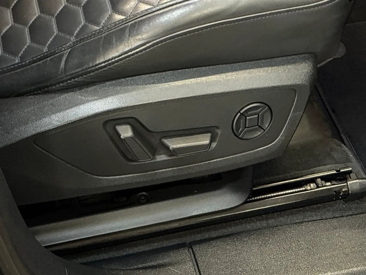 Audi Q3 bild 17