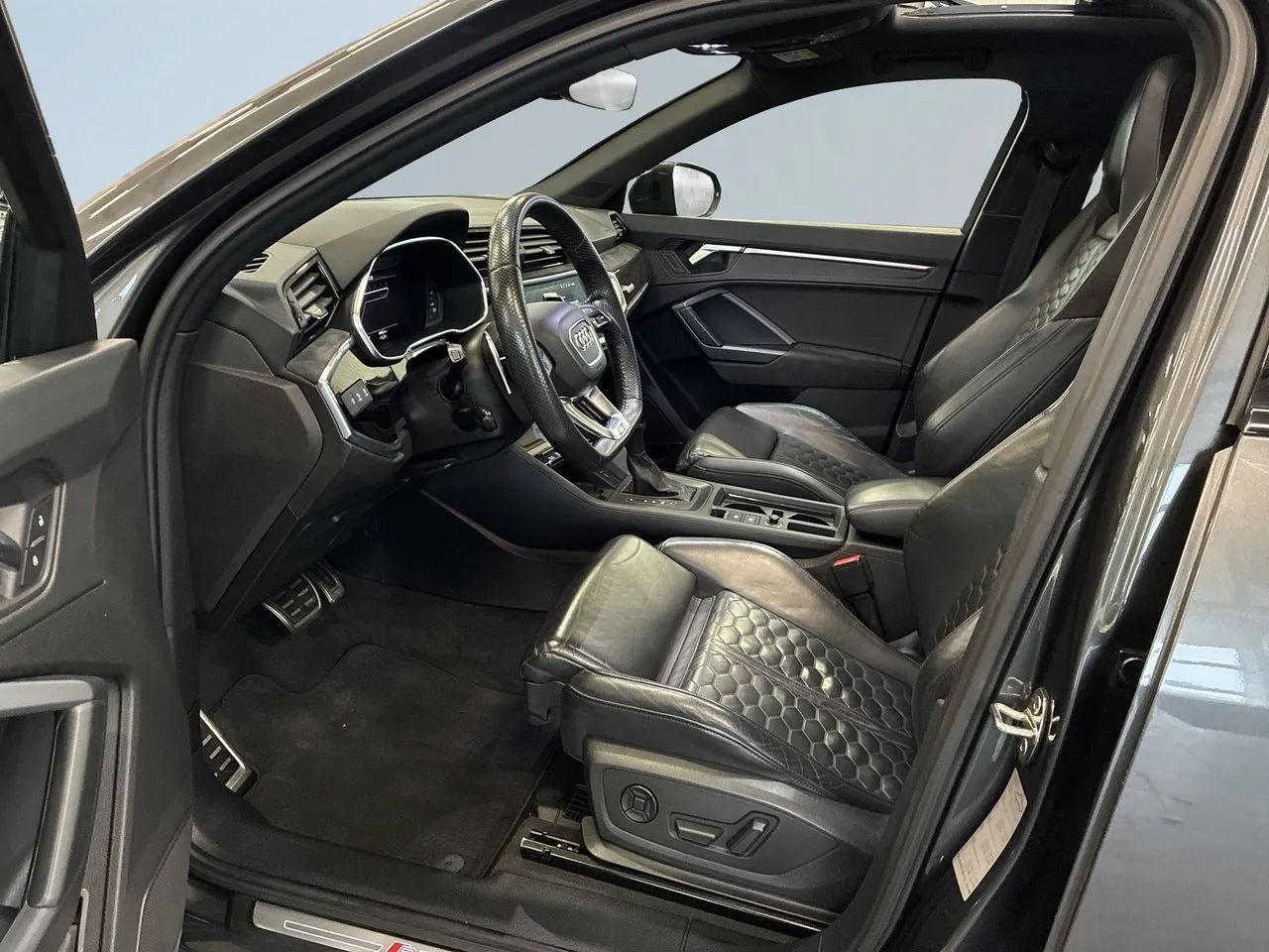 Audi Q3 bild 7