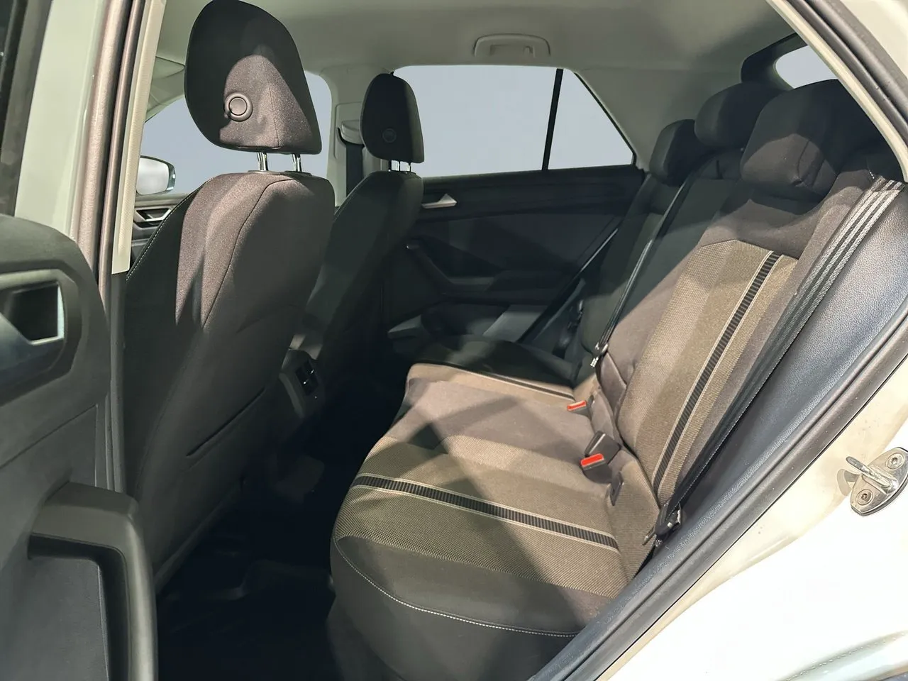Volkswagen T-Roc bild 13