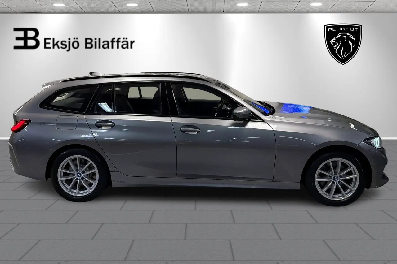 BMW 330 bild 4