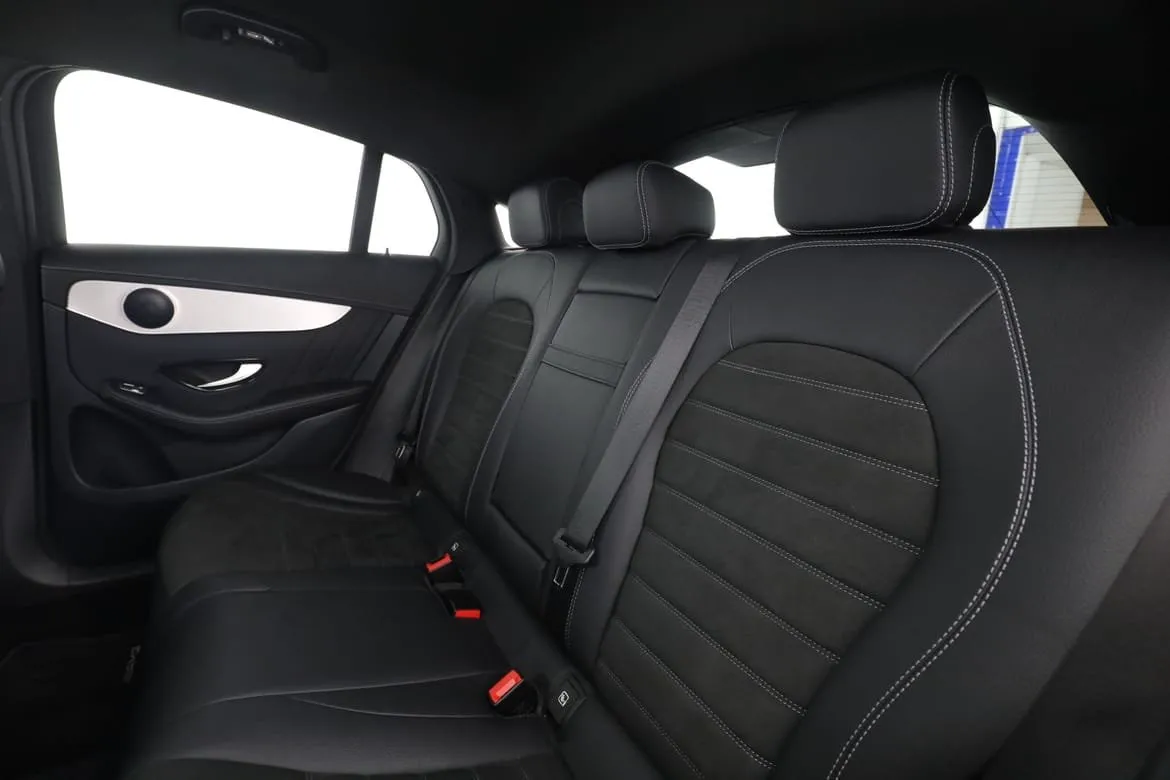 Mercedes GLC300 bild 15