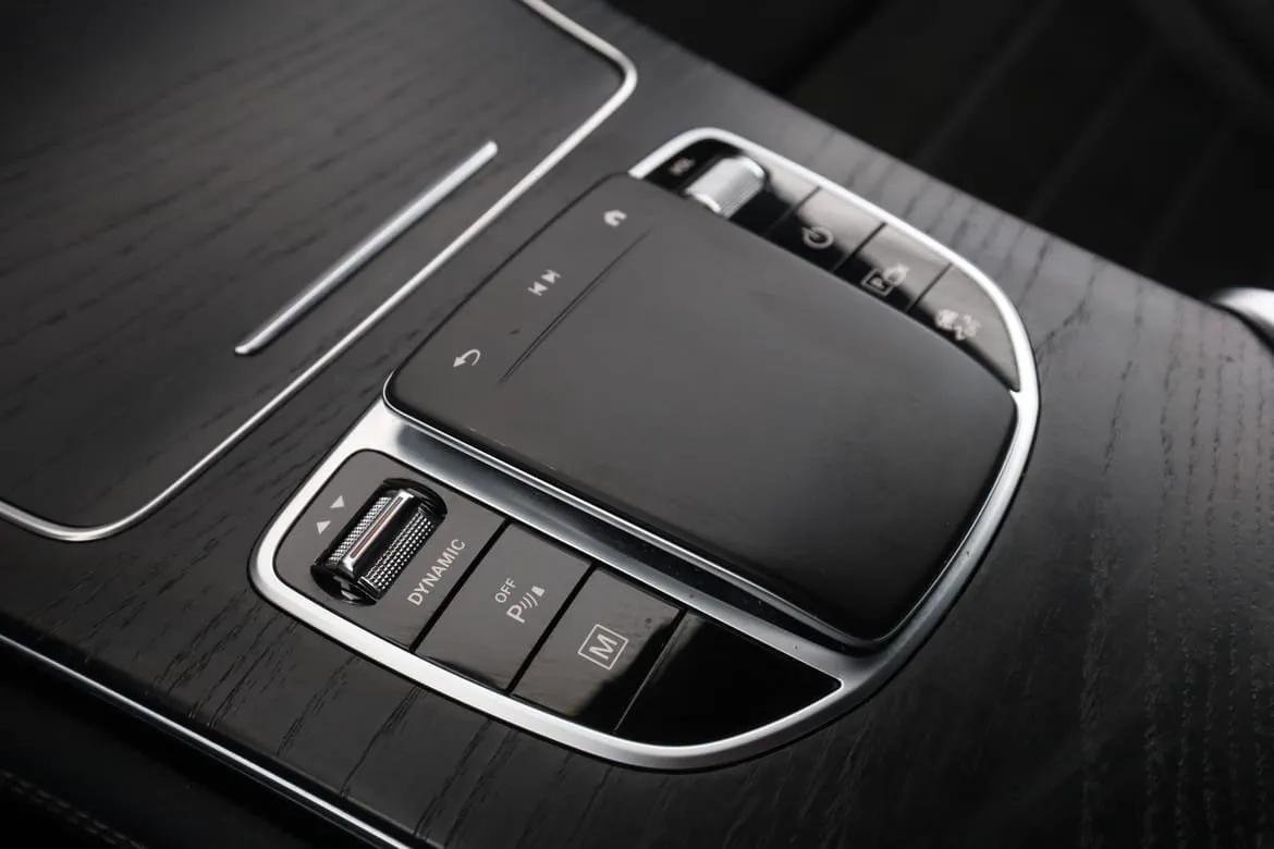Mercedes GLC300 bild 28