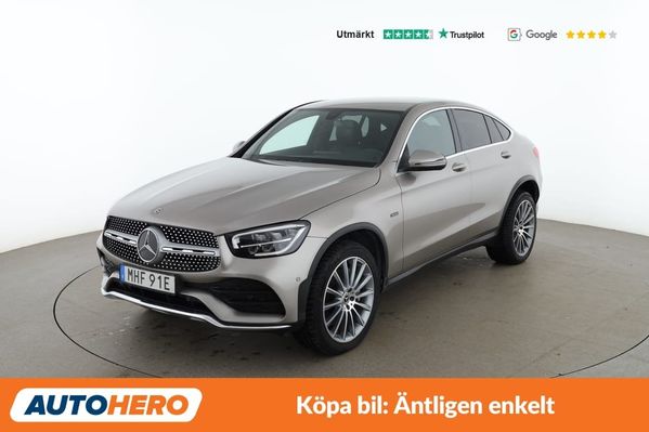 Mercedes GLC300 4Matic AMG Line / Värmare, Dragkrok, Backkamera - 2021