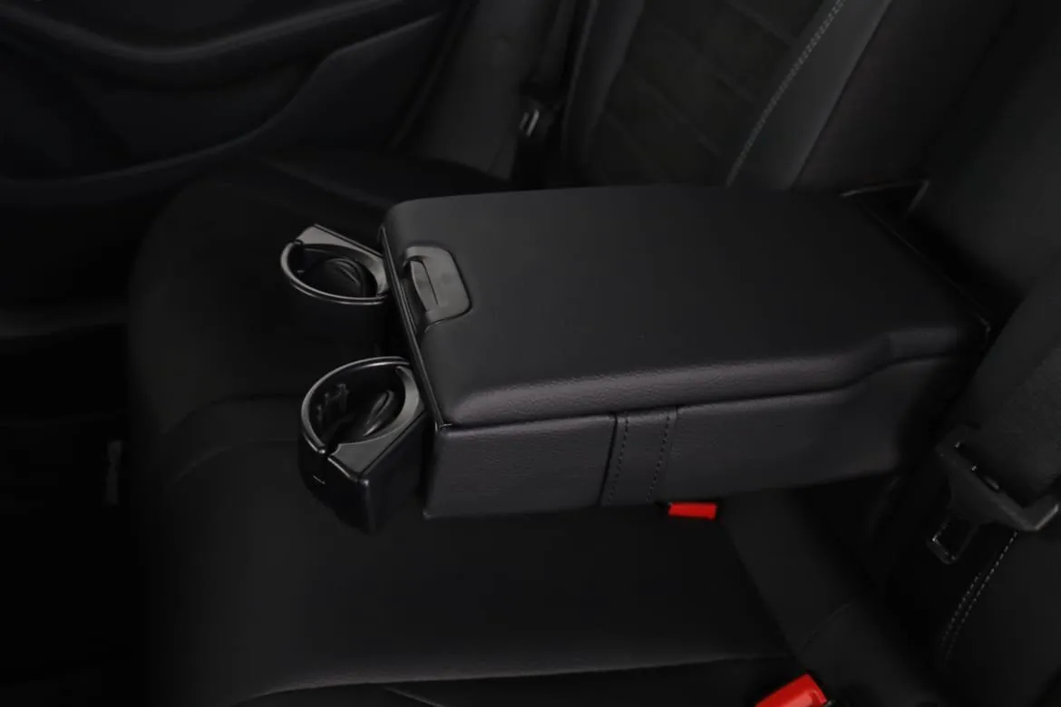 Mercedes GLC300 bild 37