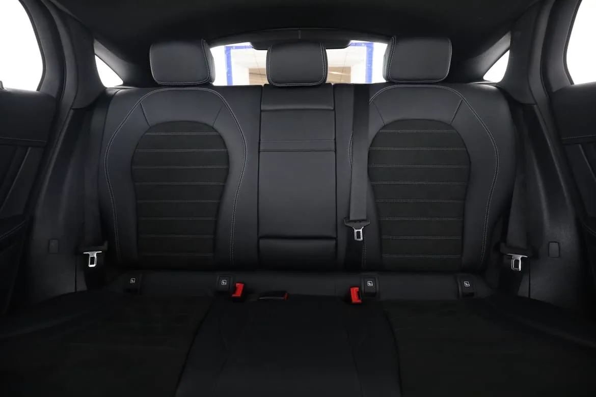 Mercedes GLC300 bild 16
