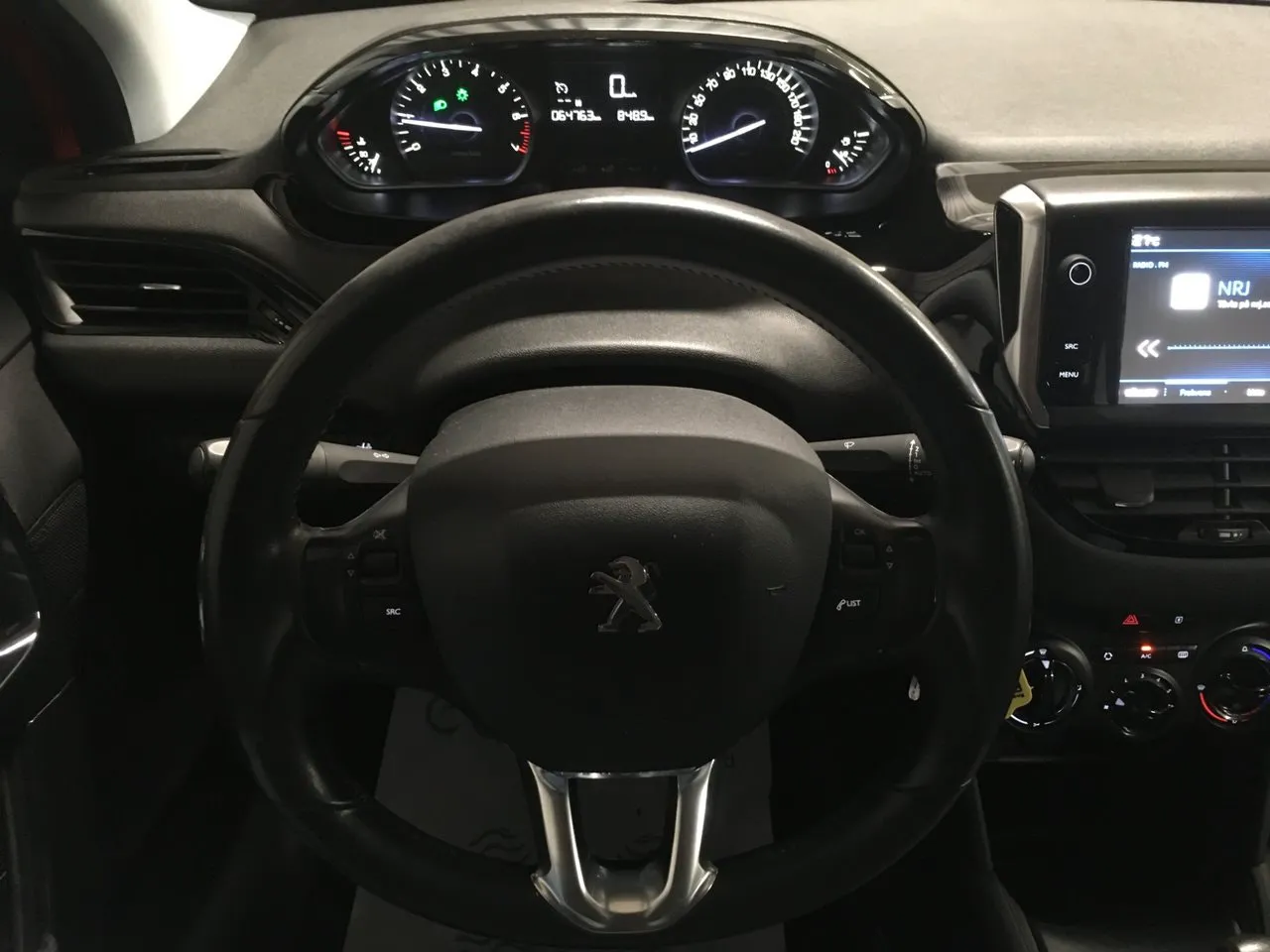 Peugeot 208 bild 7