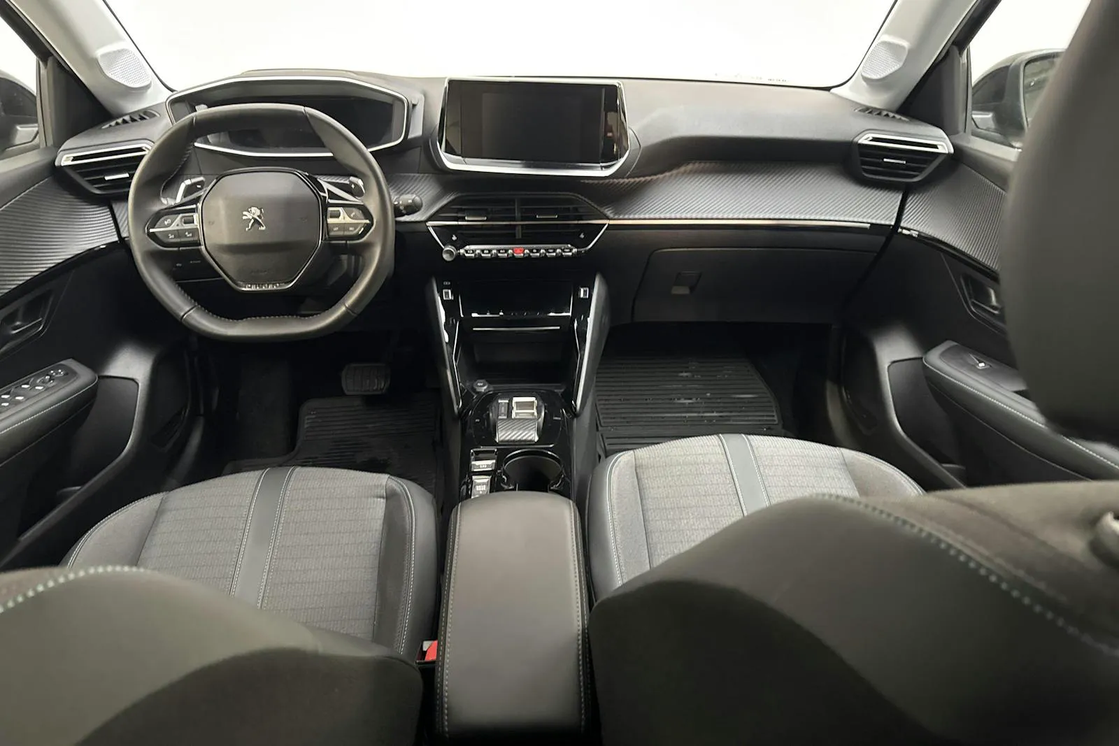 Peugeot 208 bild 6