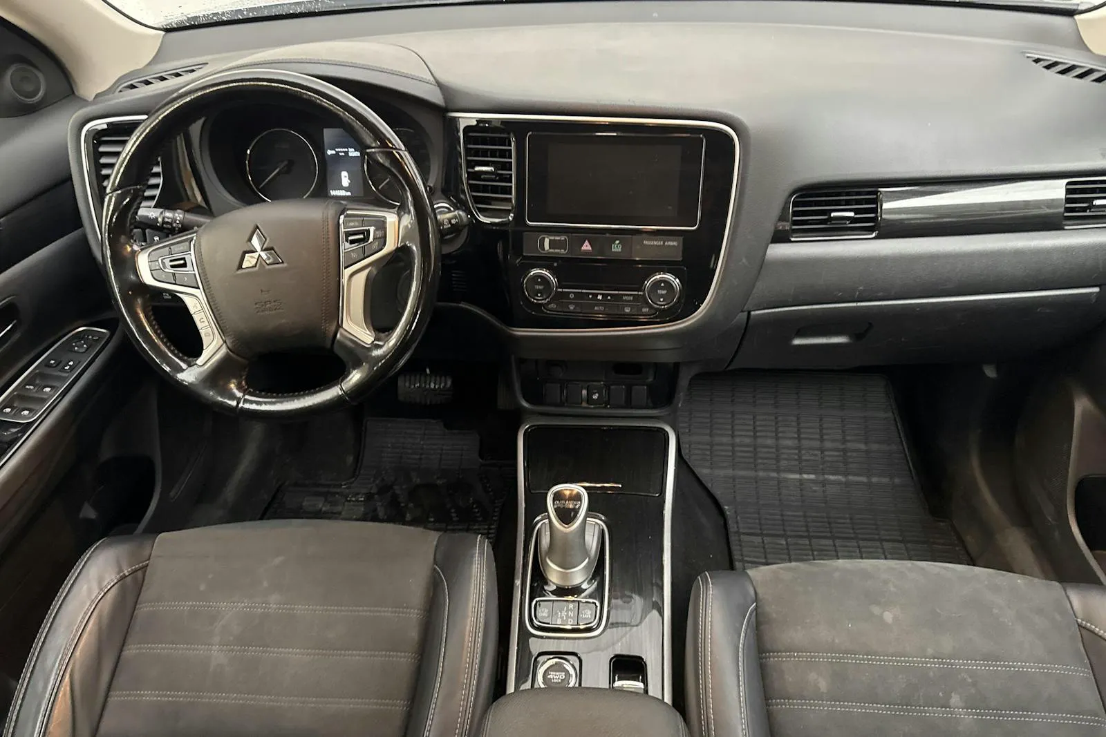 Mitsubishi Outlander bild 6